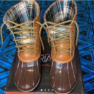 Super cute brand new flannel interior boots.